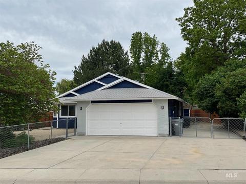 209 Barbara Dr, Middleton, ID 83644 photo 1