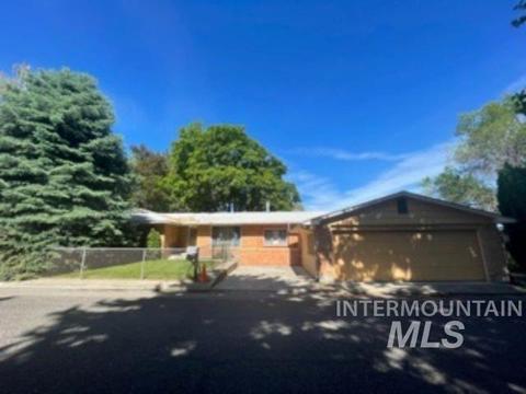 1309 Park Dr, Weiser, ID 83672 photo 1