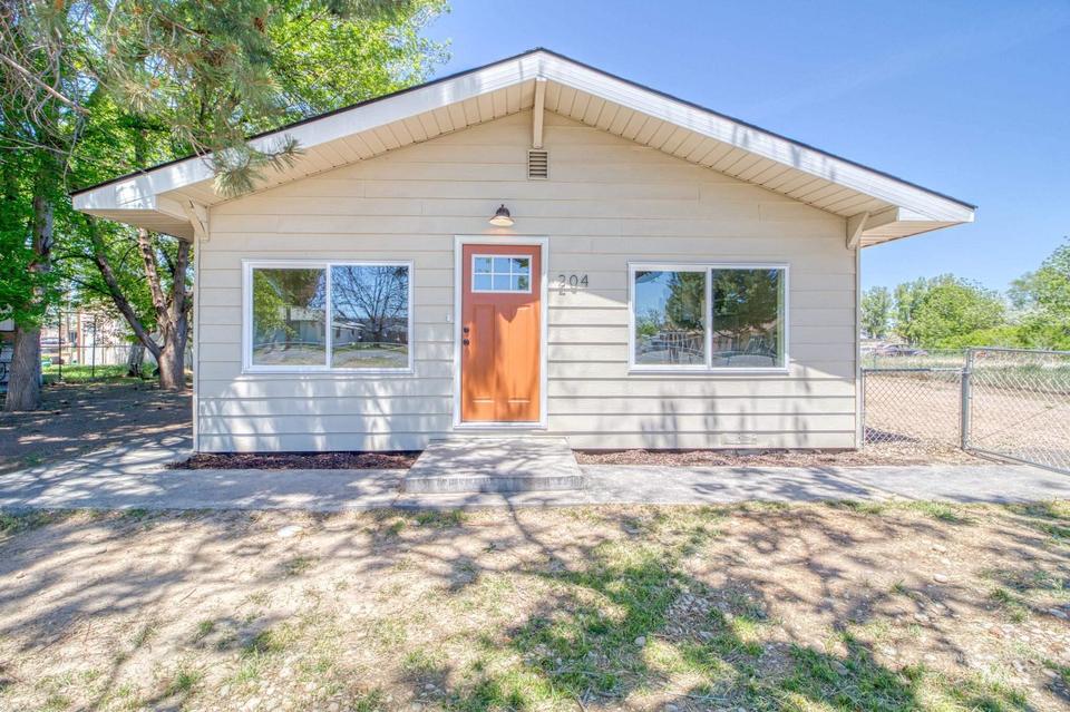 204 North St, Filer, ID 83328 Movoto