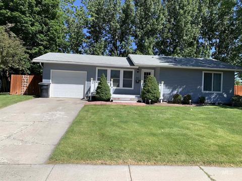 619 Pine St, Gooding, ID 83330 photo 1