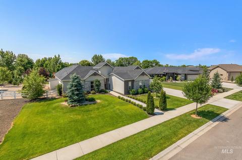 3300 Champagne St, Eagle, ID 83616 photo 1