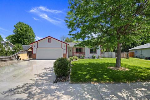 312 Maple Ave, Middleton, ID 83644 photo 1