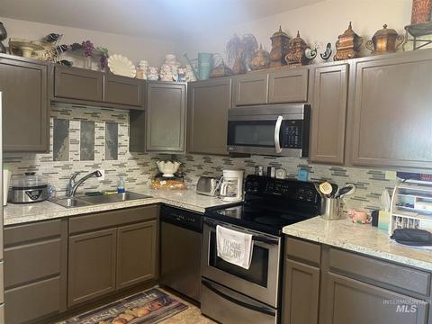 1862 9th Ave E, Twin Falls, ID 83301 photo 1
