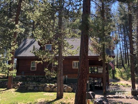 99 101 E Prospectors Dr, Cascade, ID 83611 photo 1