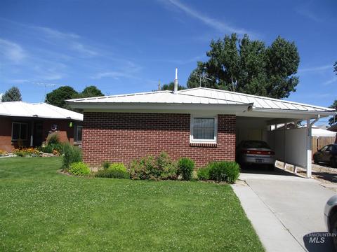 830 W First St, Weiser, ID 83672 photo 1