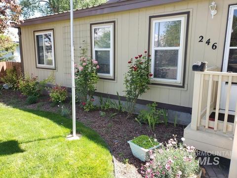 246 Smith St S, Vale, OR 97918 photo 1