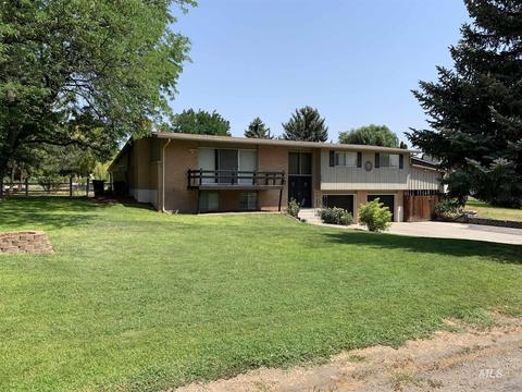 2411 Dorm Dr, Twin Falls, ID 83301 photo 1
