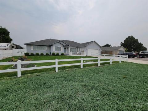 14975 Masters Dr, Caldwell, ID 83607 photo 1