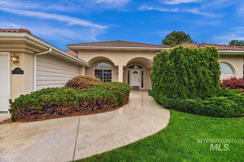1032 E Cayman Dr, Meridian, ID 83642 photo 1