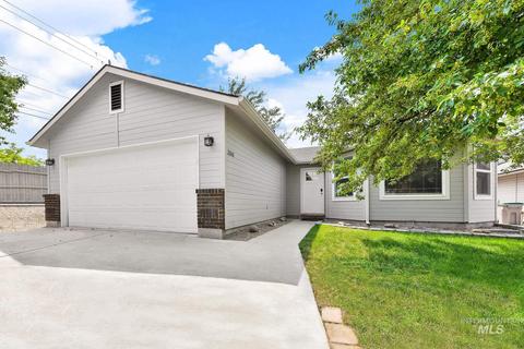 2041 E Oakridge Ct, Boise, ID 83716 photo 1