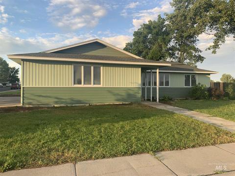 1401 14th Ave W, Gooding, ID 83330 photo 1