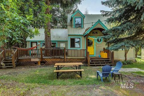 1619 E Lake St, Mccall, ID 83638 photo 1