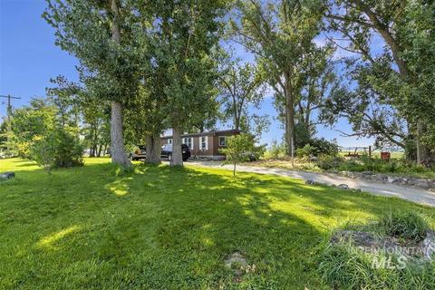 209 E 400 S, Jerome, ID 83338 photo 1