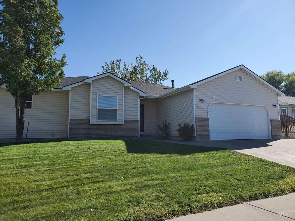 530 Kyle St, Mountain Home, ID 83647 34 Photos MLS 98817072 Movoto
