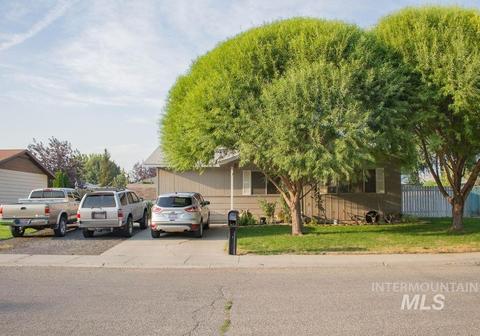 624 Spruce Cir, Gooding, ID 83330 photo 1