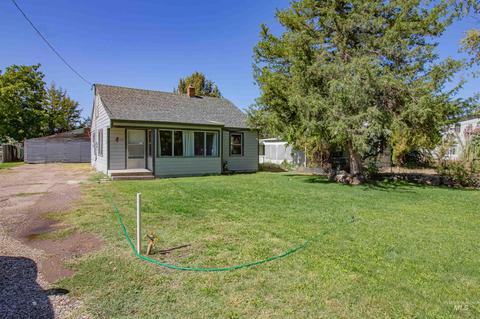 1109 N 9th St, Payette, ID 83661 photo 1