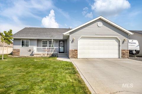 1106 Saddle Dr, Filer, ID 83328 photo 1