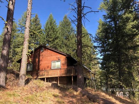 290 4th St, Cascade, ID 83611 photo 1