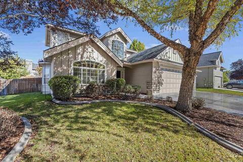 2516 E Alpomado, Eagle, ID 83616 photo 1