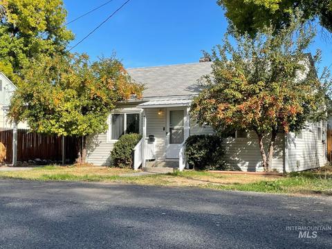 1725 3rd Ave E, Twin Falls, ID 83301 photo 1