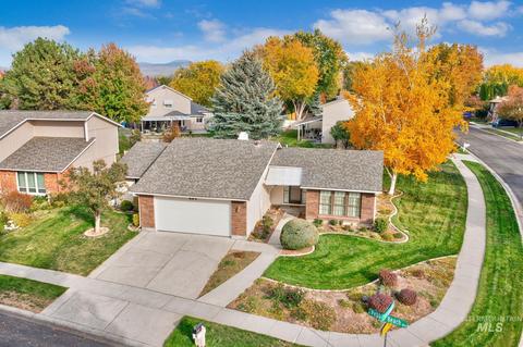 864 N Pebble Beach Way, Eagle, ID 83616 photo 1