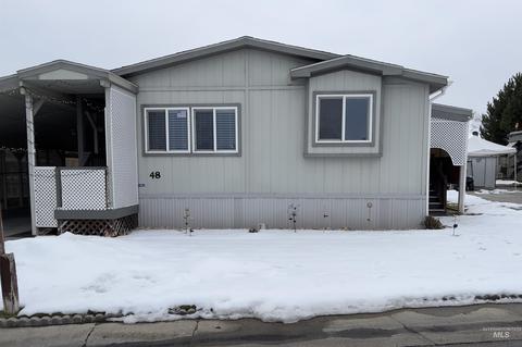 40 Mobil Ln, Ontario, OR 97914