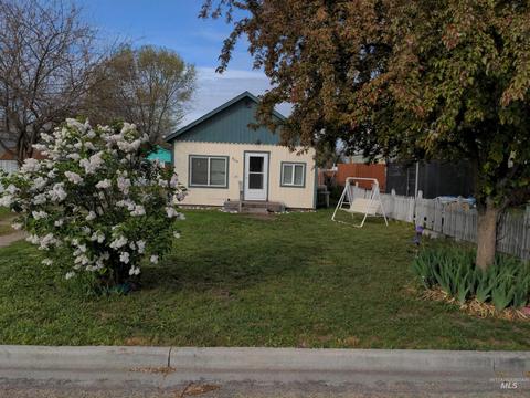 604 E Ithaca St, Caldwell, ID 83605 photo 1
