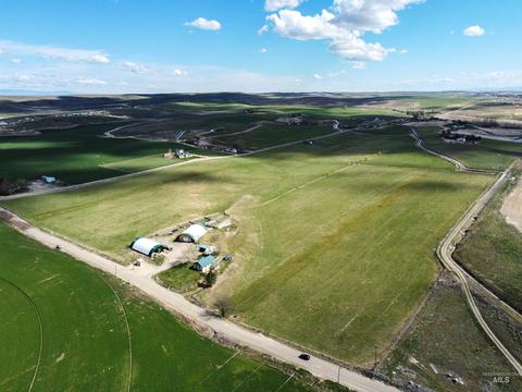 2365 Echo Ave, Parma, ID 83660 photo 1