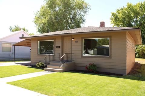 511 E Liberty St, Weiser, ID 83672 photo 1