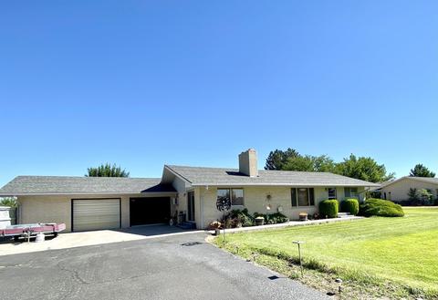 4 E Cherry Ln, Rupert, ID 83350 photo 1
