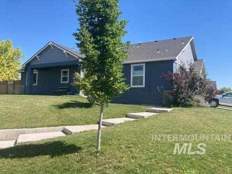 107 Sage Ct, Parma, ID 83660 photo 1