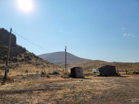 275 Pickett Loop, Challis, ID 83467 photo 1