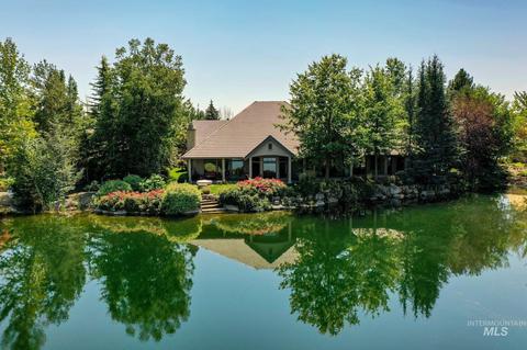 1026 W Two Rivers Ln, Eagle, ID 83616 photo 1