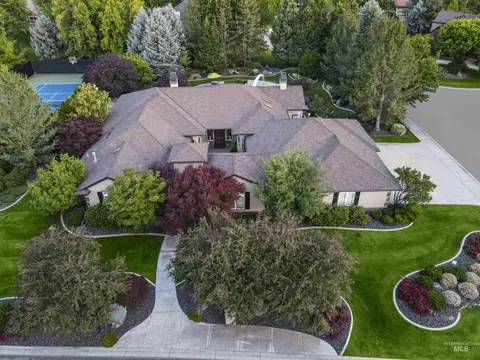 1827 W Sugarberry St, Eagle, ID 83616 photo 1