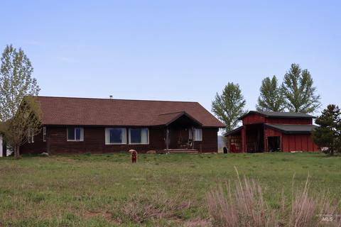 236 Maki Ln, Mccall, ID 83638 photo 1