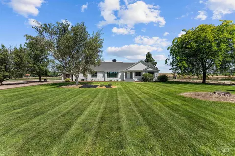 13320 Walker Lake Rd, Caldwell, ID 83607 photo 1