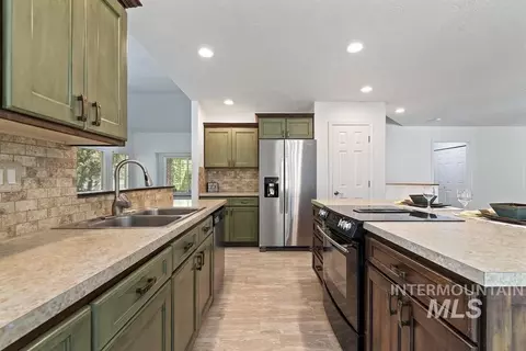 1235 N Echohawk Way, Eagle, ID 83616 photo 1