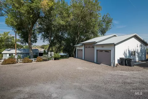 Exterior - 44 Bell Rapids Rd, Hagerman, ID 83332 photo 10 of 12