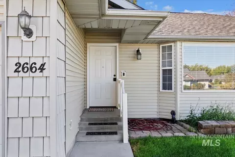 2664 4th Ave E, Twin Falls, ID 83301 photo 1
