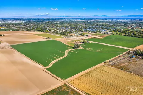 4202 Farmway Rd, Caldwell, ID 83605 photo 5