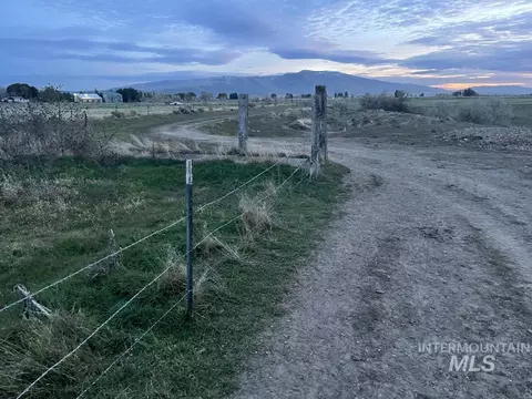 525 E 150 S, Burley, ID 83318 photo 5