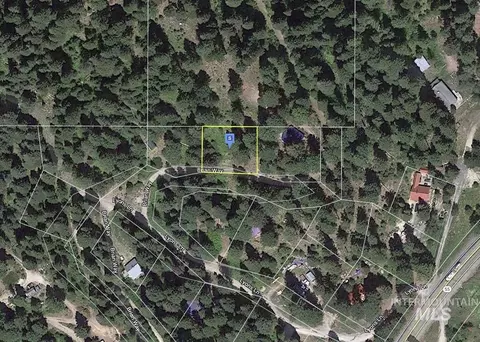 9807 Brian Way, Cascade, ID 83611 photo 1