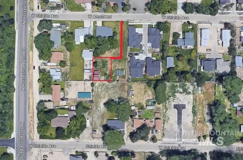 10453 W Arnold St, Garden City, ID 83714