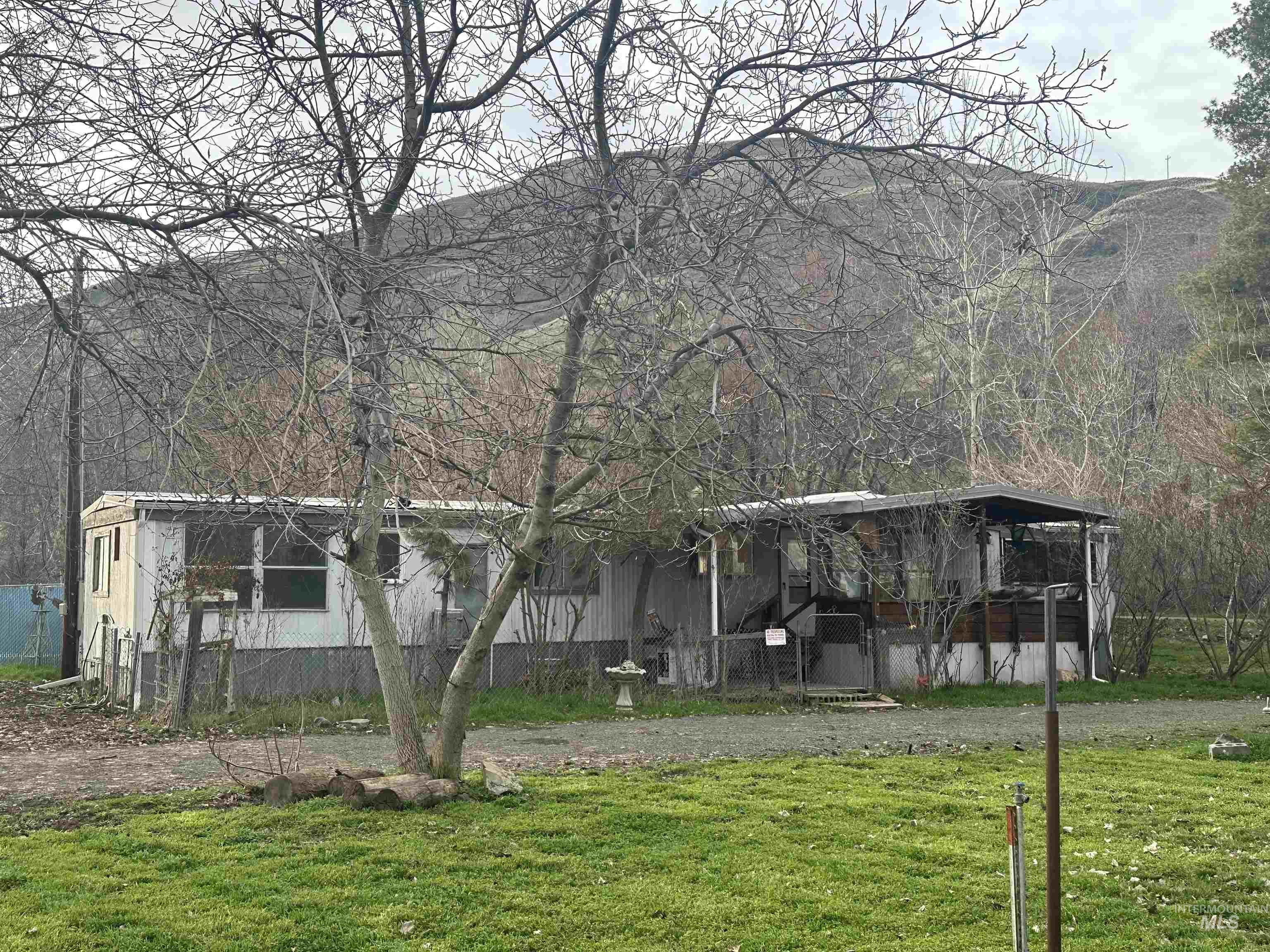 535 Costley Ln Unit B