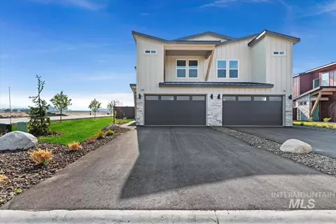 28 Bridger St, Cascade, ID 83611 photo 1