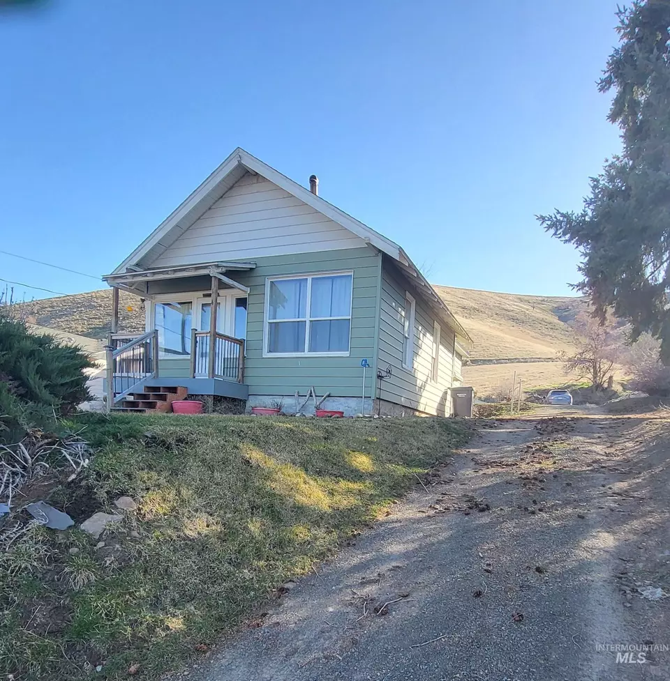 134 Hill St, Pomeroy, WA 99347 20 Photos Movoto