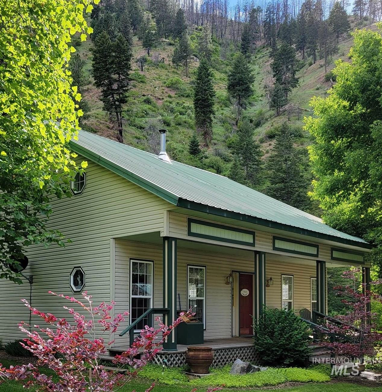 115 Rainbow Rd  