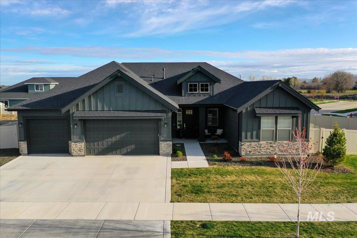 2768 E Sawtelle Peak St  