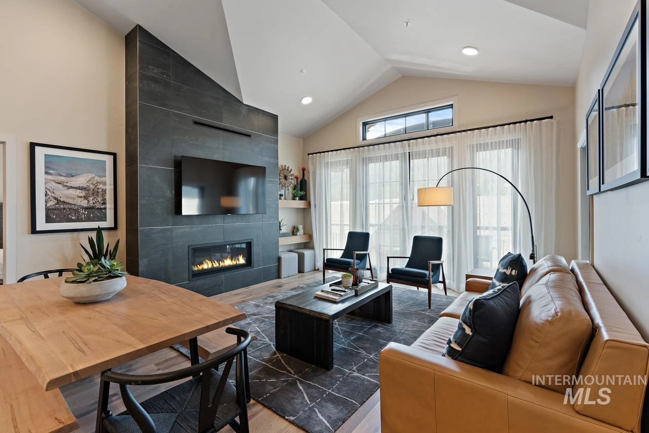 720 Village Dr Unit 507  