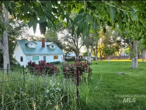 4239 N 1400 E, Buhl, ID 83316 photo 1